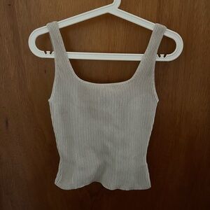 Aritzia Babaton sculpt knit tank